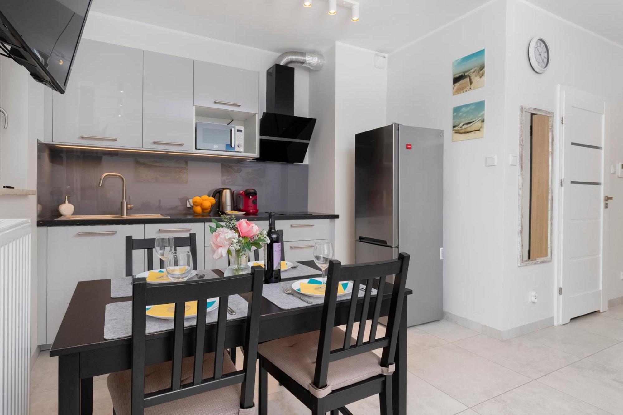 Apartament Z Widokiem Na Morze Obok Parku Millenium W Gdansku By Noclegi Renters Exterior photo